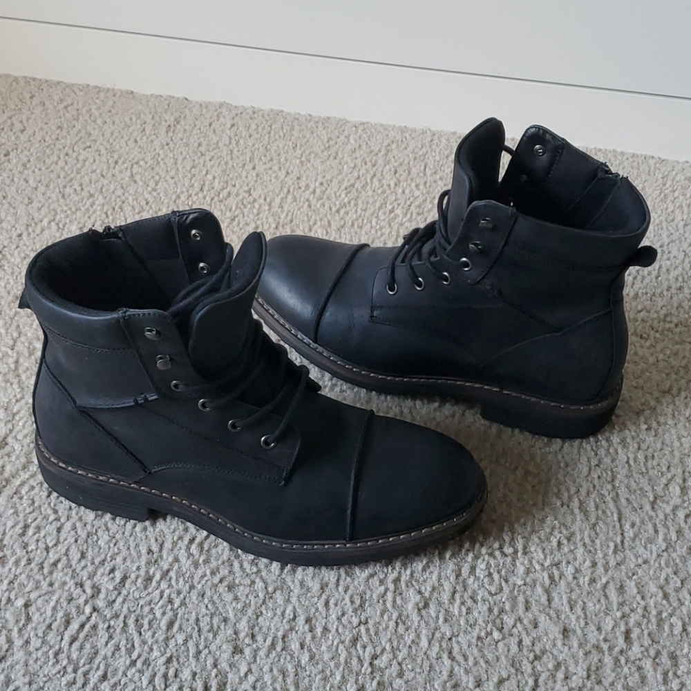 The rail leather boots